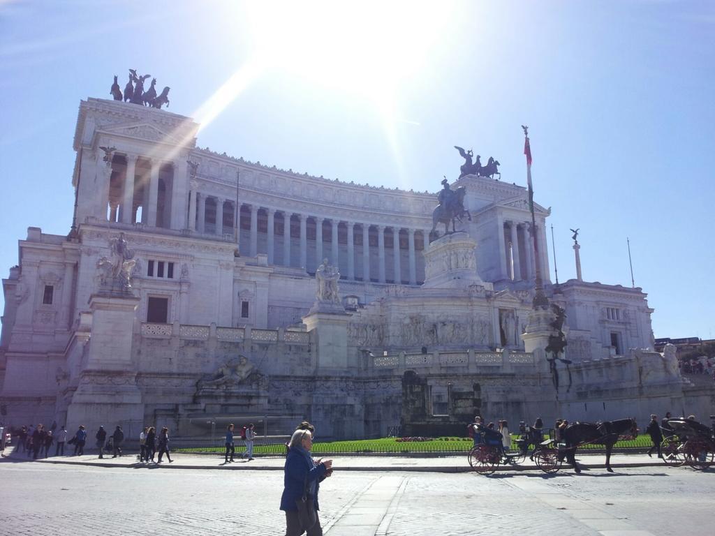 Welcome To * Roma